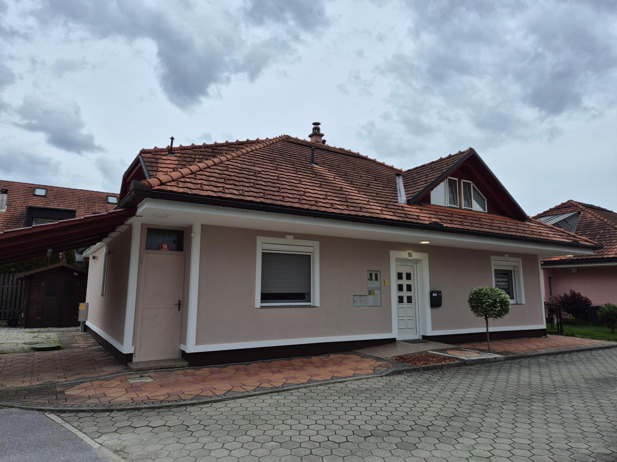 דירות Škofljica Oddih V Mirnem In Zelenem Okolju מראה חיצוני תמונה